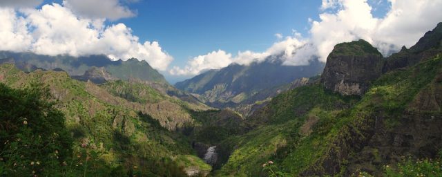 View from the Cirque de Cilaos Caldera, central Réunion. Photo by Jean- Marc Astesana